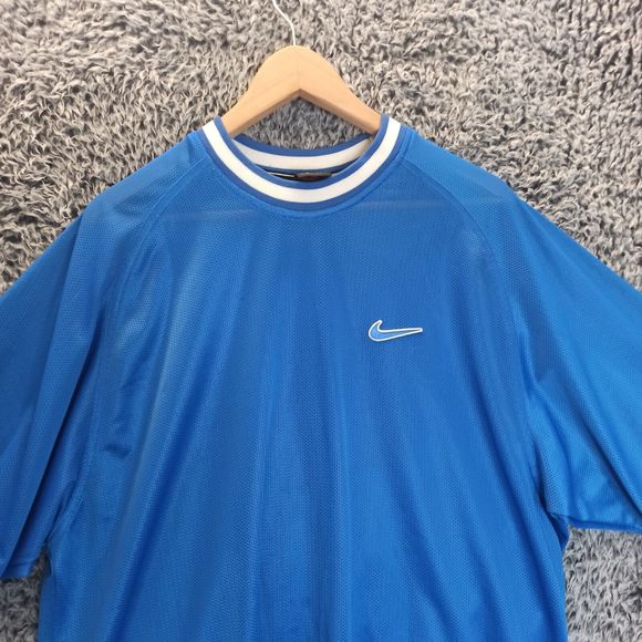 Nike Men's Shirt Medium Blue Plain Embroided Logo The Nike Tee Sport - Picture 2 of 8